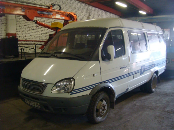 Автобус ГАЗ-32213